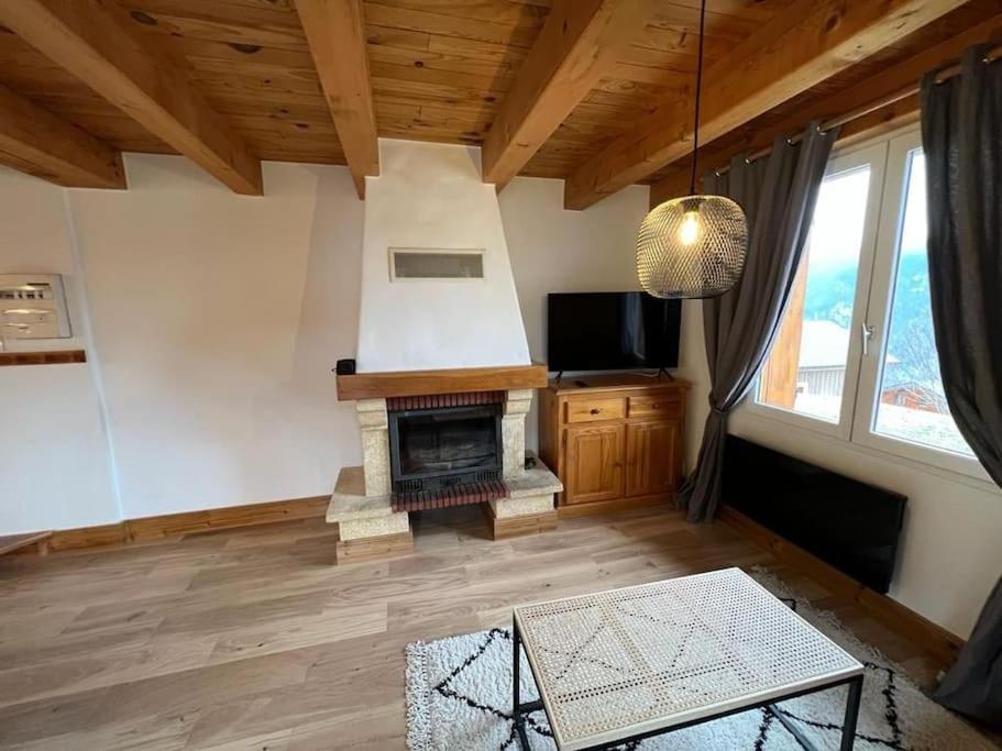 Appart Duplex Chalet Plein Sud Feissons-sur-Salins Eksteriør billede